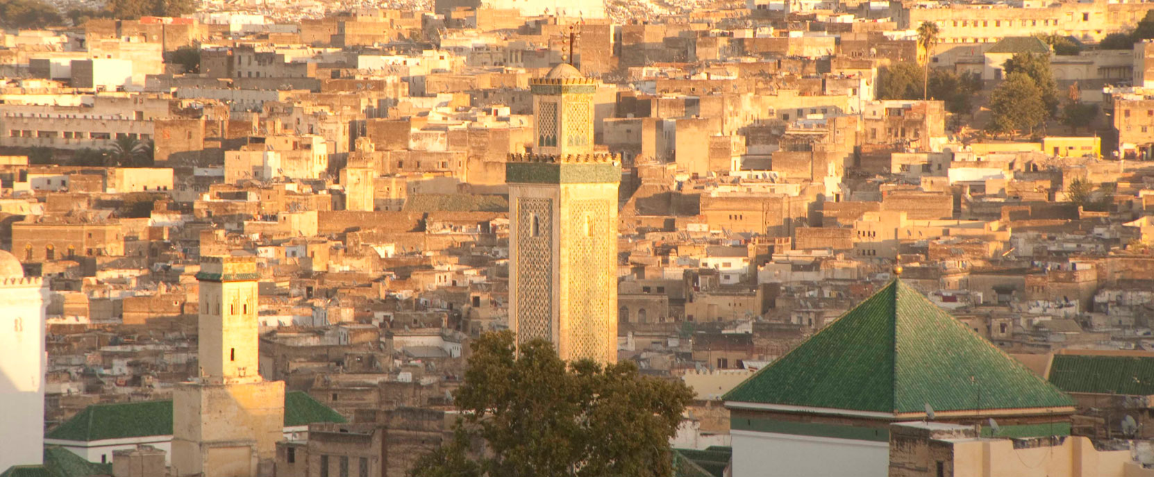 Visit Fès city with the medina UNESCO’s World Heritage.